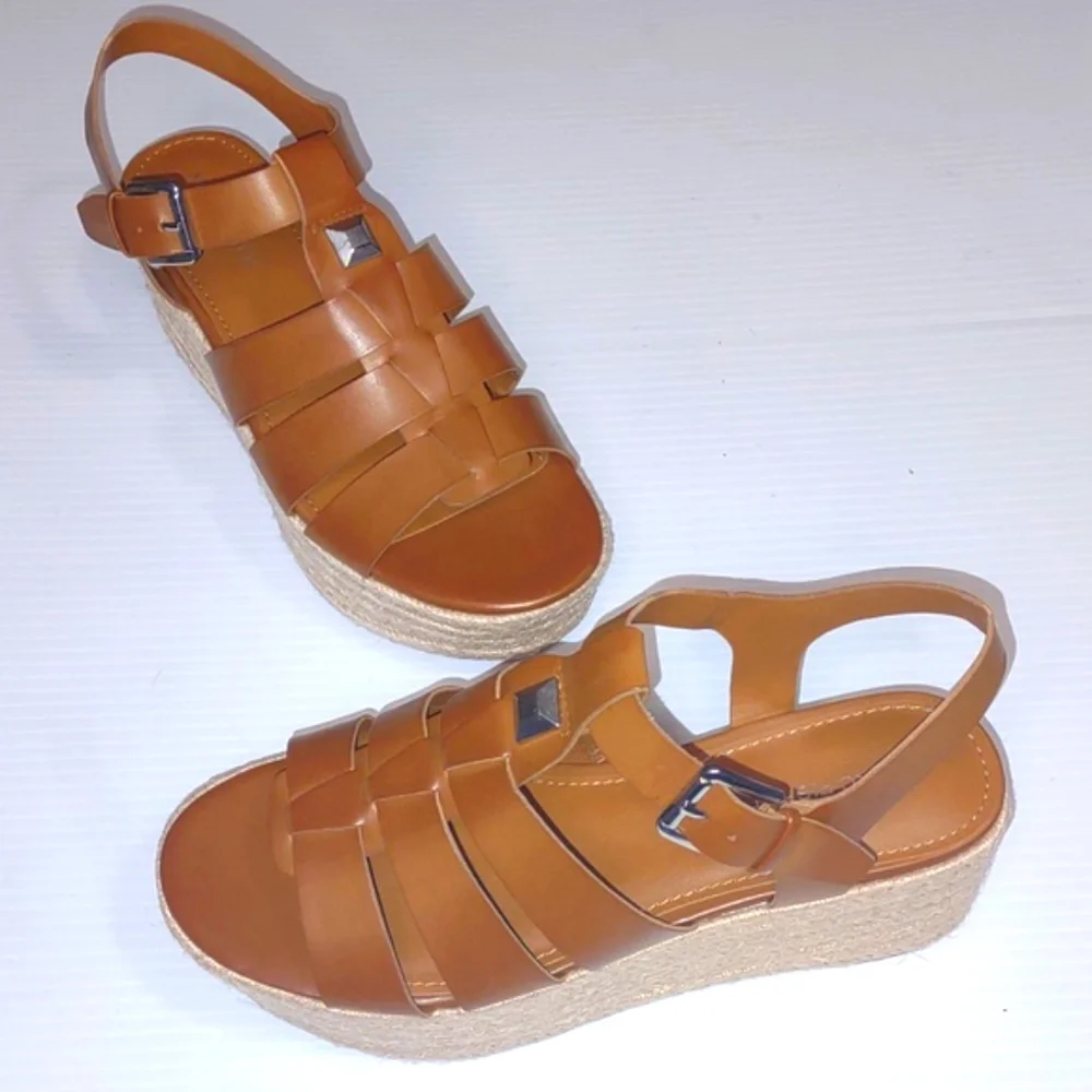 ๐ฃMARC FISHER Joven Espadrille Wedge Sandal in Natural Beige - Picture 14 of 17